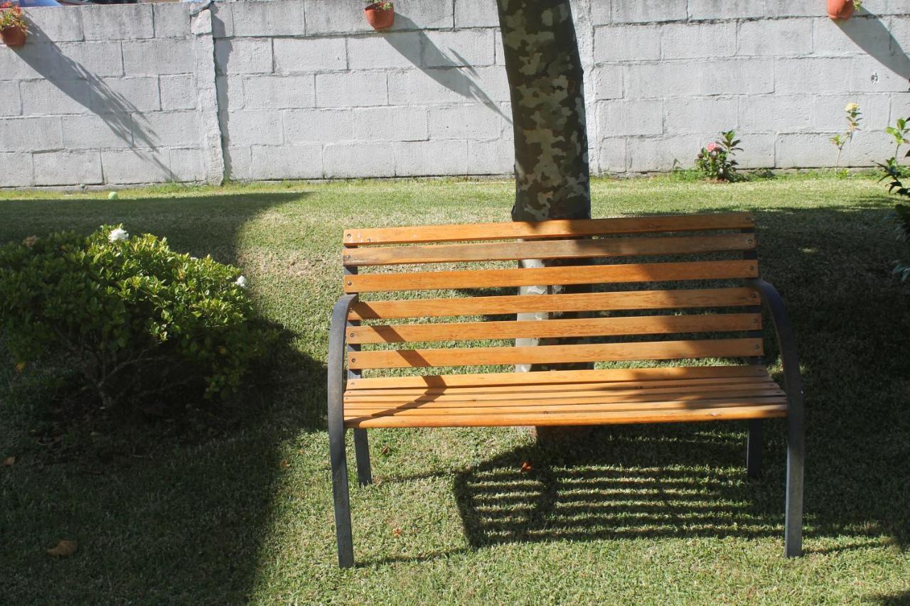 Precioso piso en playa America con jardin privado. Nigrán Exterior foto