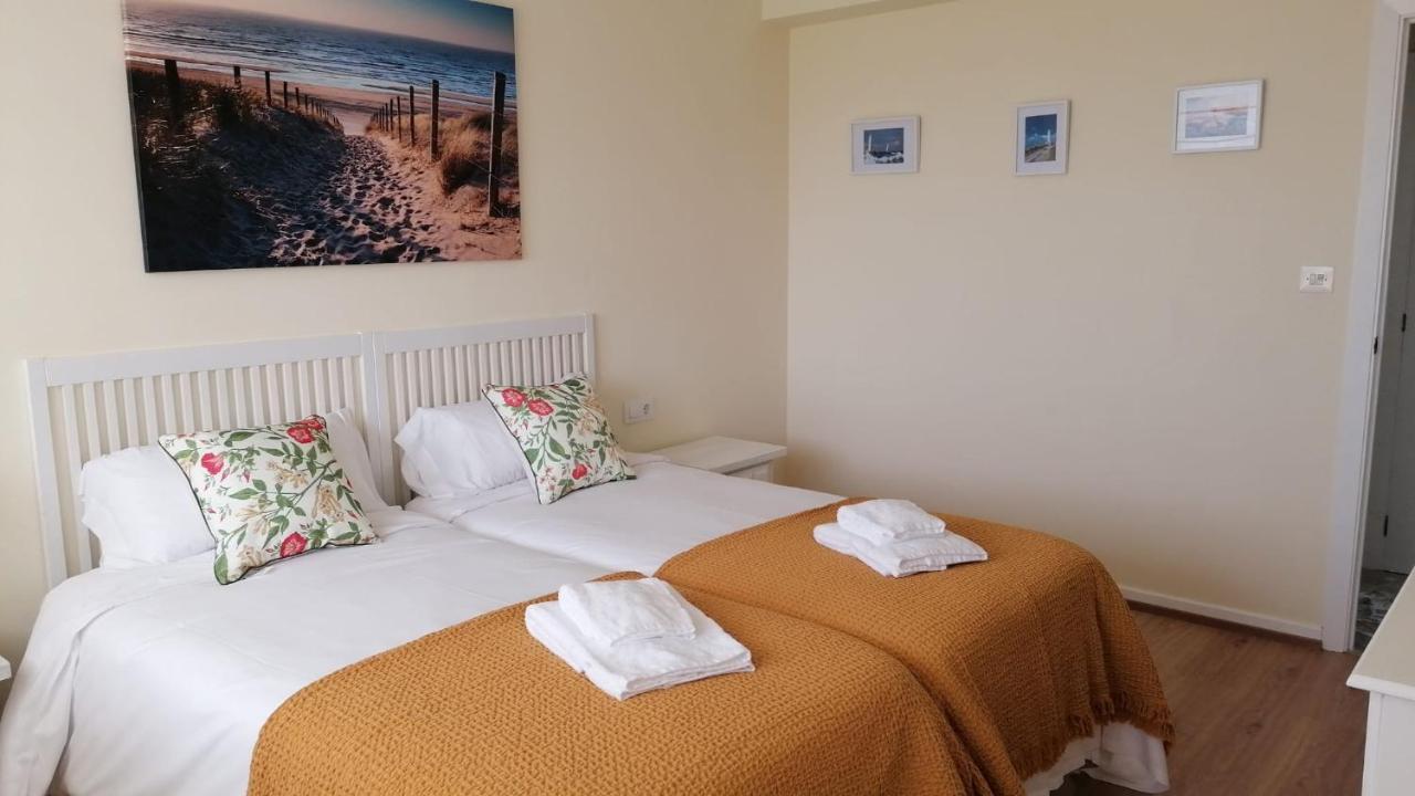Precioso piso en playa America con jardin privado. Nigrán Exterior foto
